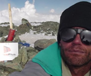 le récit complet en image de l’ascension en solo du pic Lénine d’Olivier Charlandie.