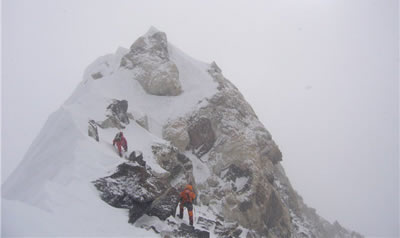 Succès franço suisse au Makalu
