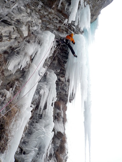 Glace de haut niveau : « Liaisons dangereuses » (170 m, V / 6 + MRX)
