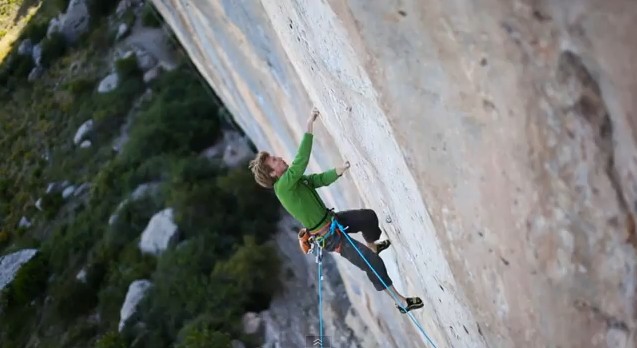 escalade : 8 B en libre pour Arnaud Petit (vidéo)