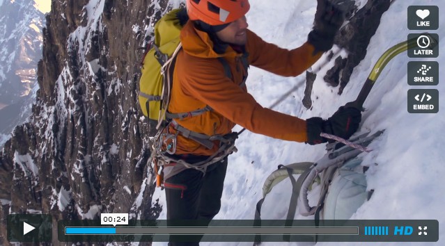 Récupération du vieux sac de Jeff Lowe 20 ans après dans la face nord de l’Eiger
