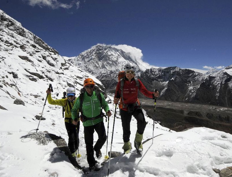 Sommet du Nuptse (7861 m) pour Kaltenbrunner et Gottler
