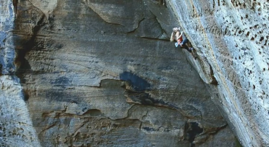 escalade 9a féminin avec Sasha DiGiulian (vidéo eng)