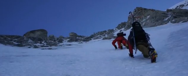 Les Suisses aux Courtes en vidéo : un classique de l’alpinisme