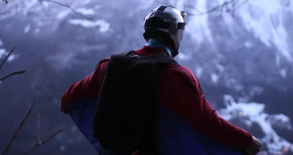 Base Jump avec Tim Emmett