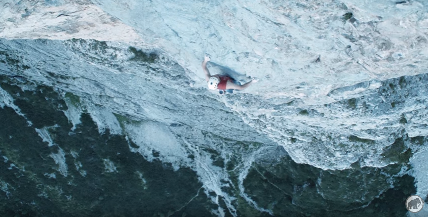 Dani Arnold escalade en libre extrême impressionnant